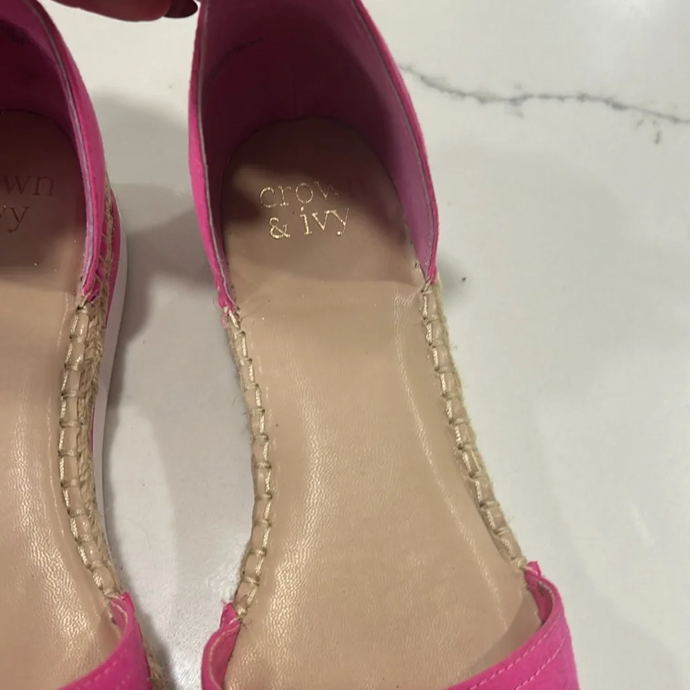 Crown & Ivy Britnee Pink Espadrille. Size 7M‎